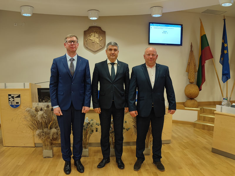 Algirdas Kurtinaitis, Darius Jasaitis ir Zigmantas Raudys (žiūrint iš kairės). Neringos savivaldybės nuotr.