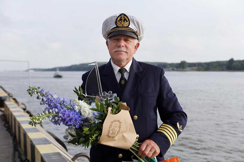 Juozas LIEPUONIUS, tolimojo plaukiojimo kapitonas