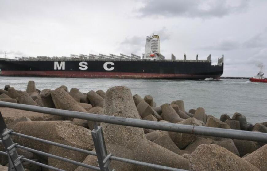 Į Klaipėdą atplaukė laivas milžinas - MSC „Francesca“