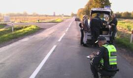 Motociklo avarijoje netoli Priekulės nukentėjo mergina