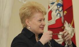 Dalia Grybauskaitė ragina prieš Kalėdas prisiminti vienišus žmones
