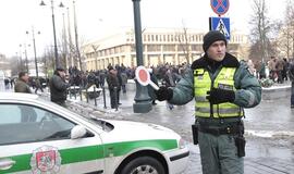 Profsąjungos už teisę protestuoti prie Seimo žada kovoti teisme