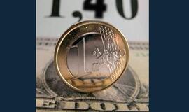 Pirmadienį euro kursas dolerio atžvilgiu pašoko į aukščiausią lygį per 4 mėnesius