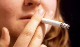 Uždraudus rūkyti viešose vietose, sumažėjo vaikų sergamumas astma