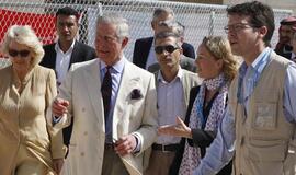 Britų princas Čarlzas apsilankė Sirijos pabėgėlių stovykloje Jordanijoje