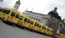 Mokinius vežios 645 geltonieji autobusai