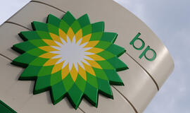 Smunkant naftos kainai milžinė BP atleidžia darbuotojus
