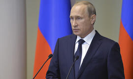 Vladimiras Putinas: Rusijos ekonomika įveikė neigiamų tendencijų piką