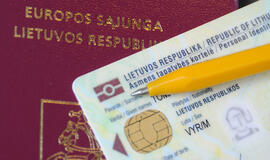 Į banką - tik su pasu ar asmens tapatybės kortele