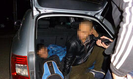 Lenkas migrantus iš Vietnamo slėpė mašinos bagažinėje