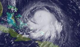 Prie Bahamų salų artėjantis uraganas "Žoakinas" stiprėja