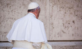 Vatikane verčiamas naujas istorijos puslapis