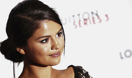 JAV dainininkei Selenai Gomes persodintas inkstas