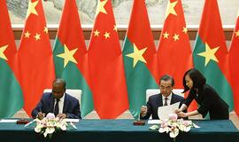 Burkina Fasas užmezgė diplomatinius santykius su Kinija
