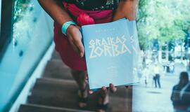 „Graikas Zorba“: žemė pajūryje juda sirtakio ritmu