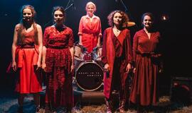 Spektaklio-koncerto „Graži ir ta galinga“ turas per Lietuvą