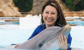 Delfinų terapija: ieškoma būdų padėti visai šeimai