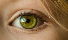 Akių spalva
