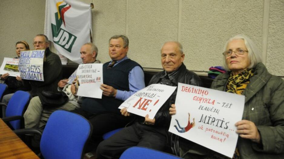 Klaipėdos miesto Tarybos nariai sulaukė protesto