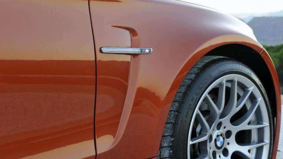 BMW pristatė "1-Series M Coupe" modelį