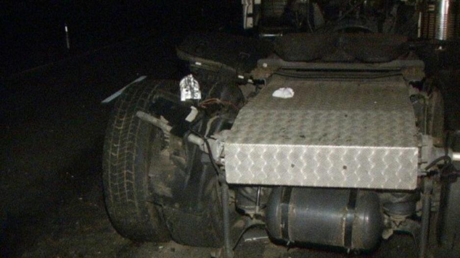"Peugeot 307" palindo po sugedusiu rusų vilkiku