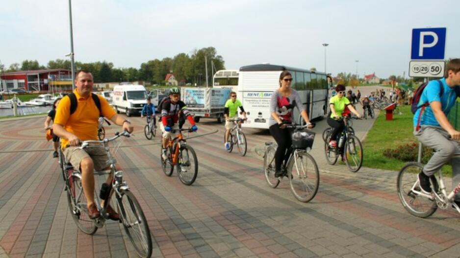 100 dviratininkų - per Mažąją Lietuvą