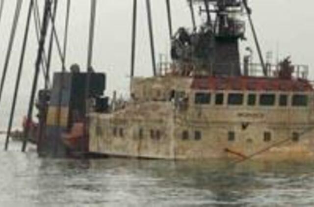 Iškeltame Ukrainos laive rasti 10 jūrininkų lavonai