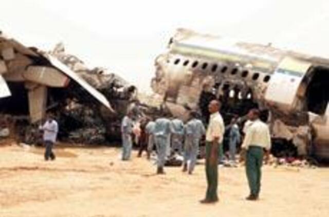 Per lėktuvo katastrofą Sudane žuvo mažiau žmonių, nei skelbta pradžioje