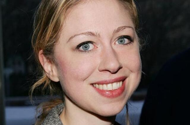 Žurnalistai sužinojo Billo Clintono dukters Chelsea vedybų datą