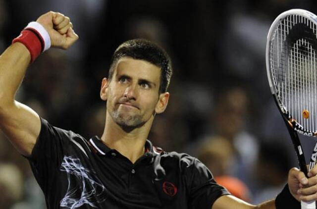 Novakas Džokovičius Majamyje apgynė nugalėtojo titulą