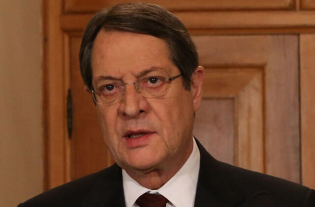 Kipro vyriausybė atidėjo balsavimą dėl finansinės pagalbos