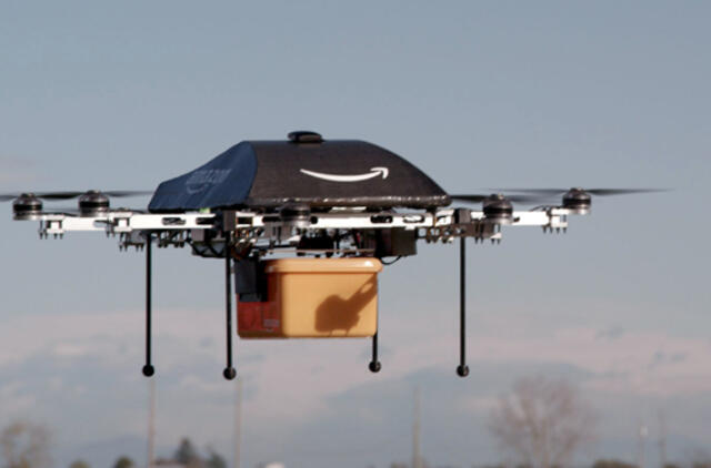 JAV reguliavimo institucijos leido "Amazon" naudoti bepiločius orlaivius
