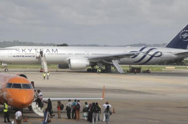 Į Paryžių skridęs "Air France" lėktuvas dėl bombos grėsmės leidosi Kenijoje