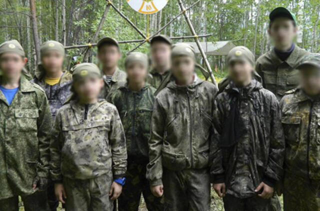 Visagino skautai buvo vežami į Rusijos jaunųjų žvalgų organizacijos stovyklą