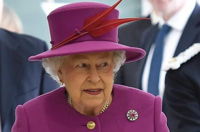Bakingamo rūmai paneigė gandus, esą karalienė yra prieš tolesnę šalies narystę ES