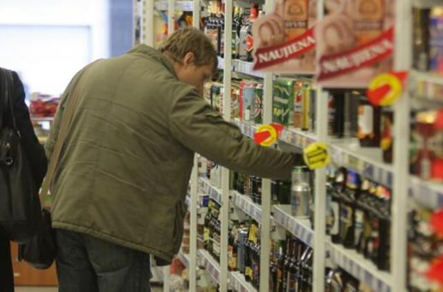 Vyriausybė tarsis dėl priemonių kovoti su alkoholio vartojimu
