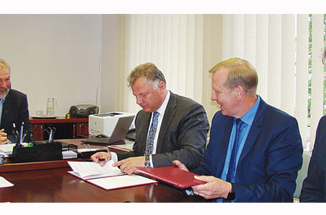 Pasirašė bendradarbiavimo sutartį su Klaipėdos universitetu