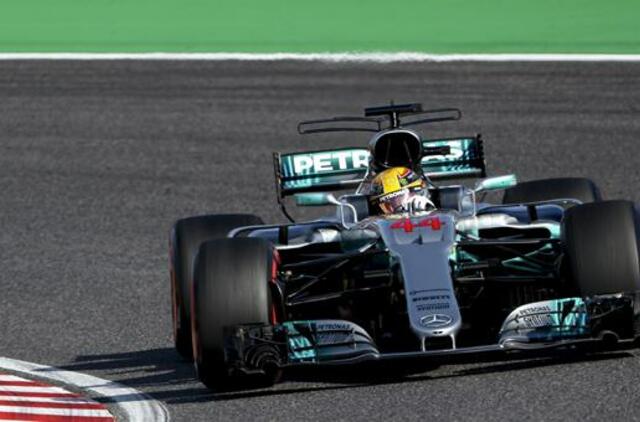 „Formulės-1“ lenktynes Japonijoje laimėjo britas Luisas Hamiltonas