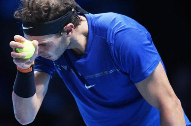 Pirmoji pasaulio raketė Rafaelis Nadalis pralaimėjo pirmąjį ATP finalinio turnyro mačą