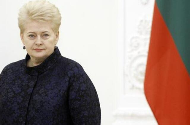 D. Grybauskaitė įsijungia spręsti streikuojančių pedagogų problemas: kviečia profesinių sąjungų atstovus