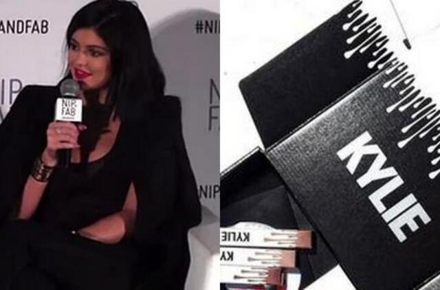 Realybės šou žvaigždė J. Jenner pardavė savo kosmetikos prekės ženklą