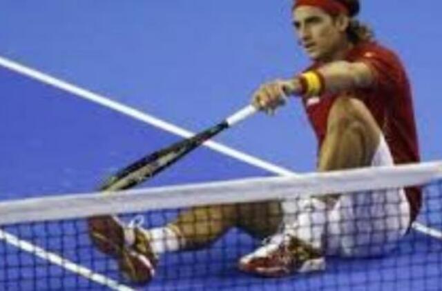 Serbai nepateko į Daviso taurės pusfinalį, ispanai išnešė „sveiką kailį“