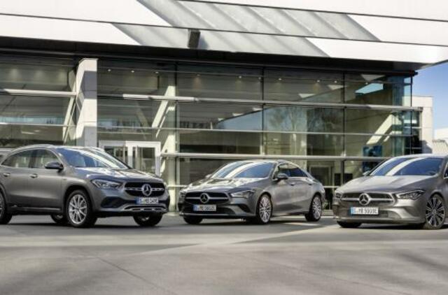 „Mercedes-Benz“ pristato tris naujus įkraunamus hibridinius modelius