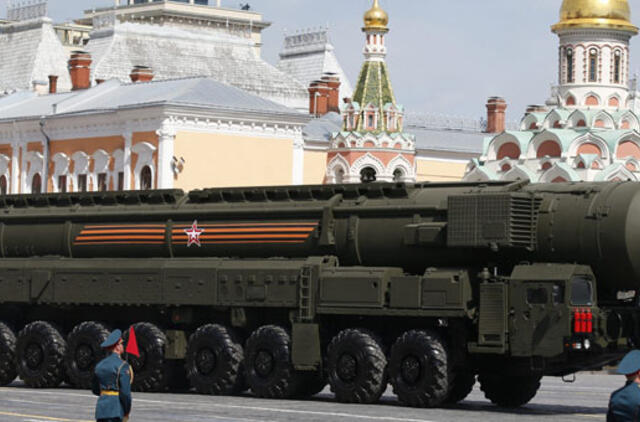 Rusija atidėtą karinį paradą surengs birželio 24 d.