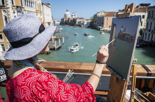 Venecijos turistų apsilankymo mokestis jau atnešė beveik milijoną eurų pajamų