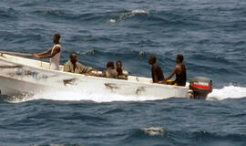 Somalio piratai kelia vis didesnį pavojų Maldyvų saloms