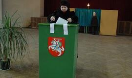 VRK patvirtino galutinius rinkimų rezultatus