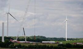 Šilalės vėjo jėgainių parke baigti montavimo darbai