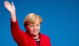 Angela Merkel: euro zonos skolų krizė dar nesibaigė