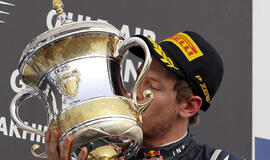 Bahreino "Grand Prix" lenktynes laimėjo vokietis S. Fetelis